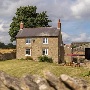 Luxury With Stunning Views And Hot Tub Ebberston